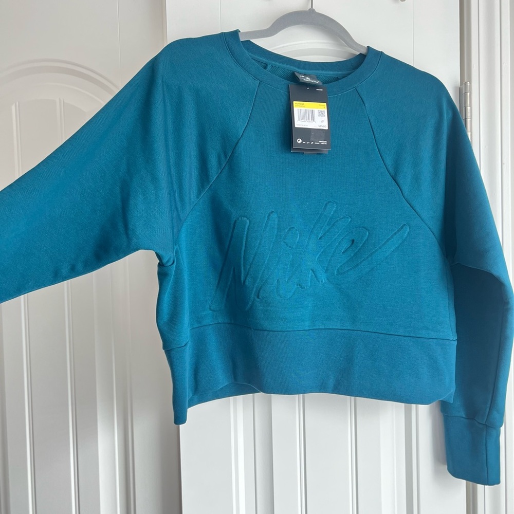 NWT Nike Crop Embossed Logo Sweatshirt